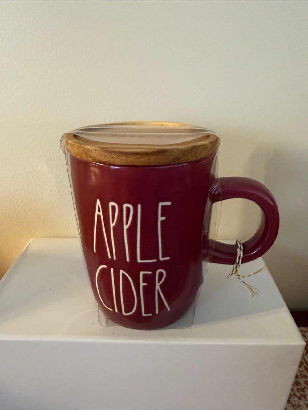 Rae Dunn APPLE CIDER Burgundy Mug Wooden Lid Coaster Thanksgiving Fall NEW